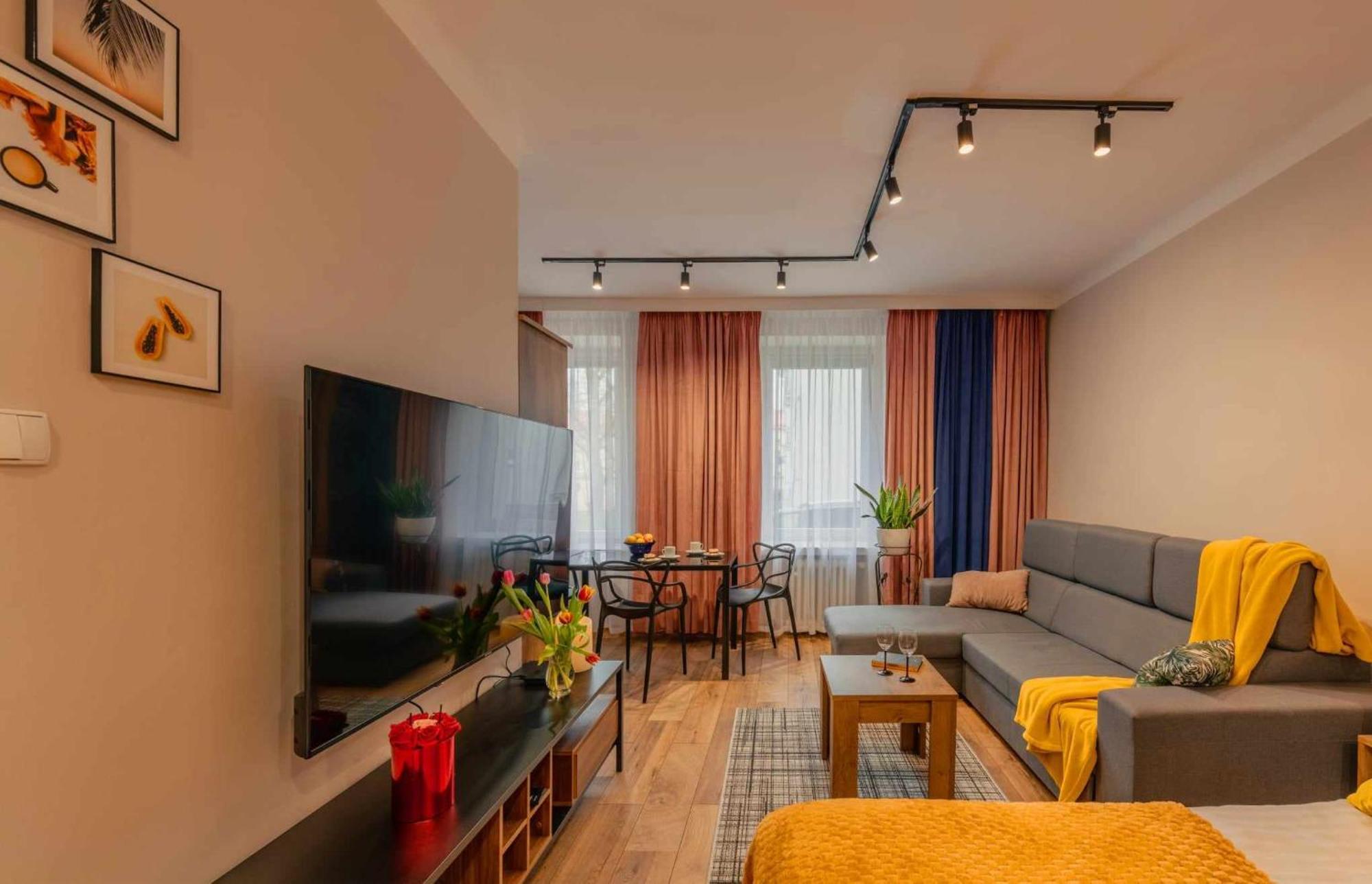 Apartament Pod 13 Bielsko-Biała Exteriör bild